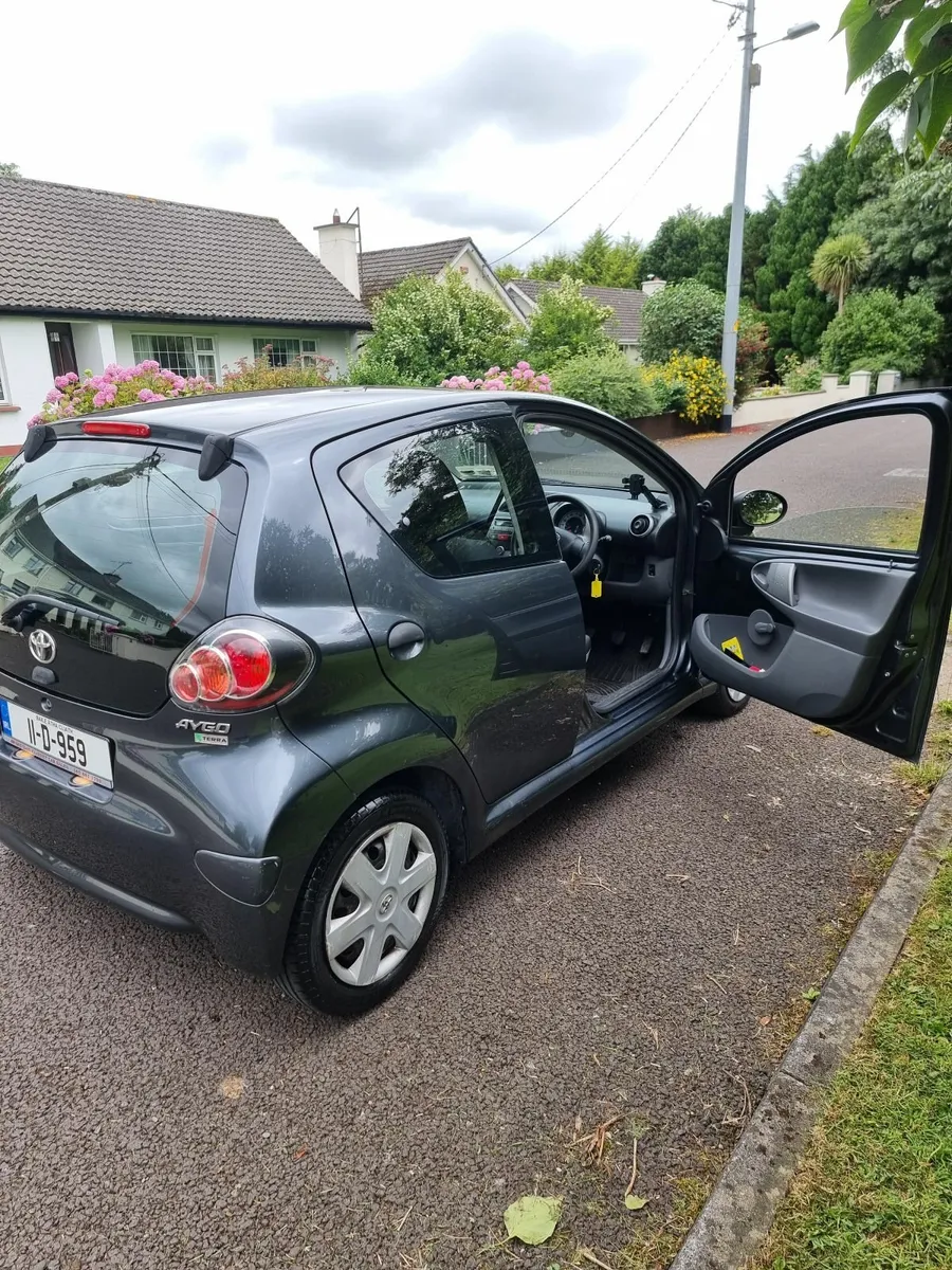 Toyota Aygo 2011 - Image 4