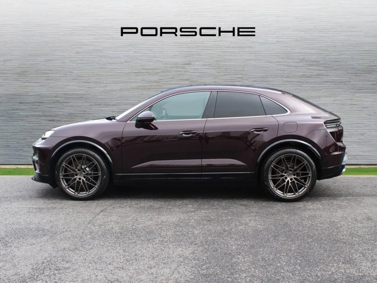 Porsche Macan Turbo - Image 3