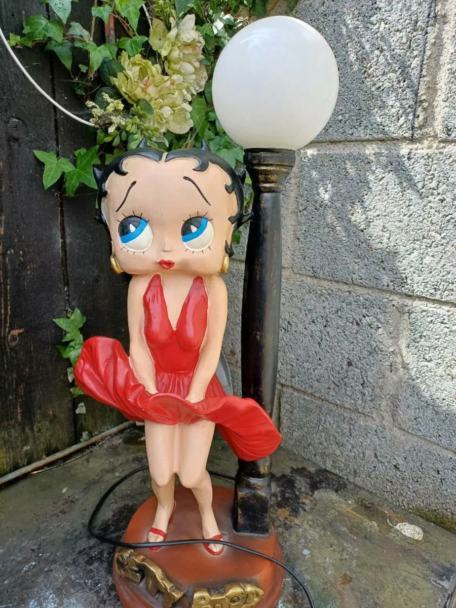 Vintage Betty Boop Lamp Figure - Image 1