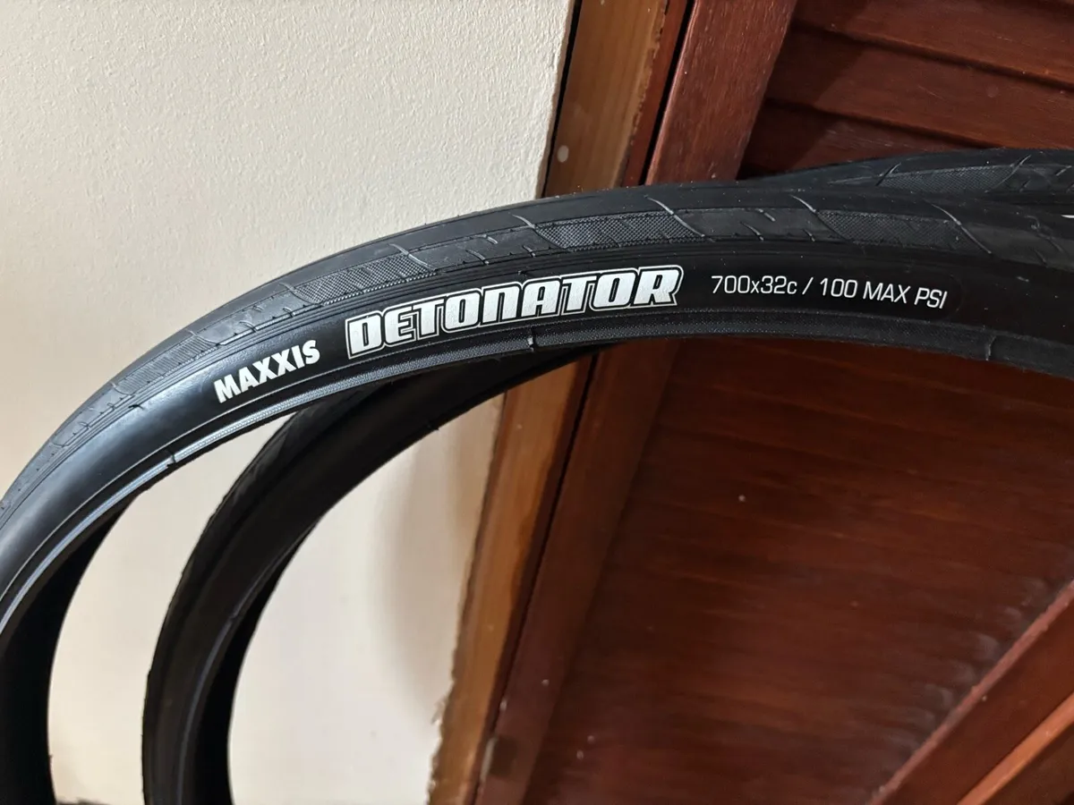 Bicycle Tyres - Image 1