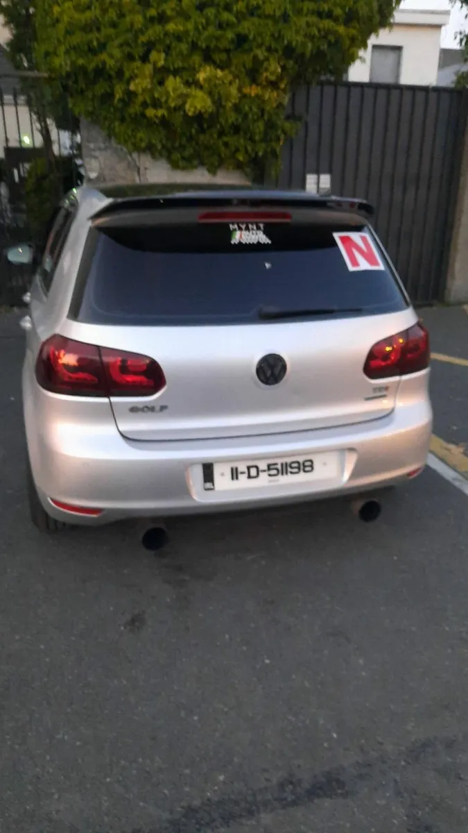 Volkswagen Golf 2011 - Image 4