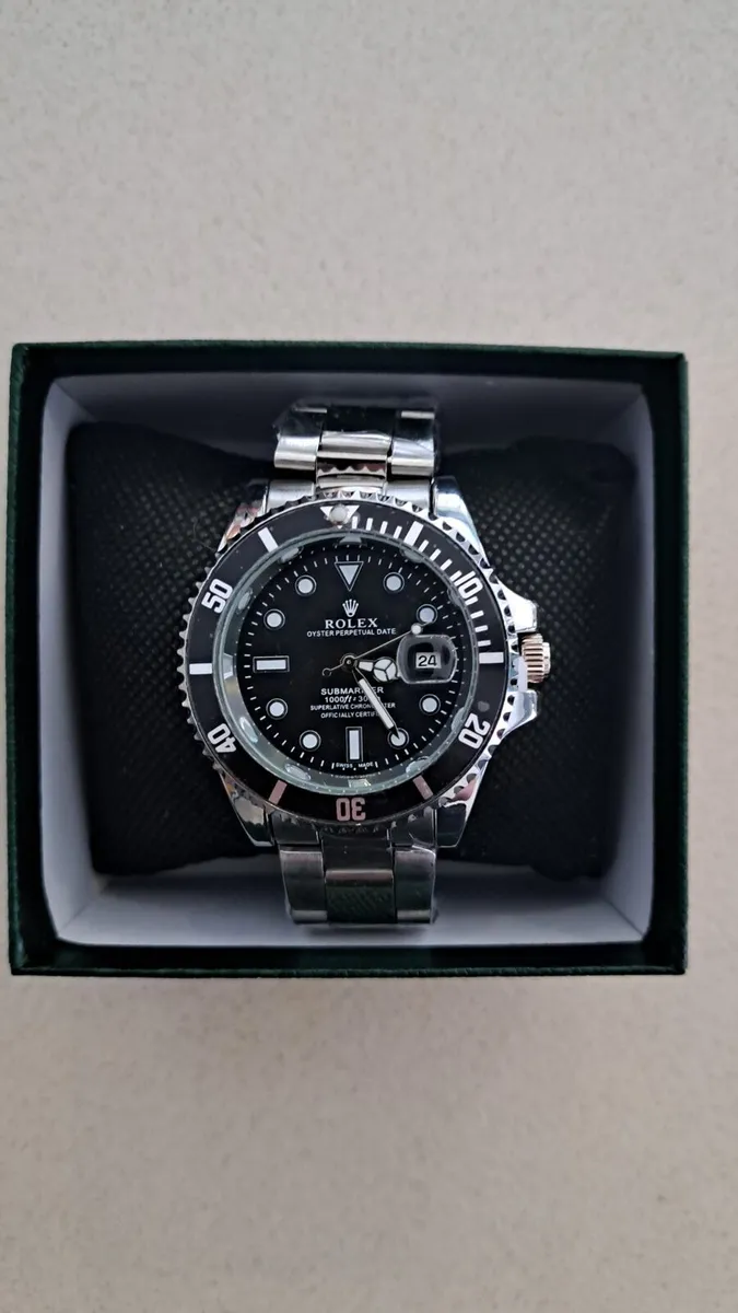 Black Rolex Submariner - Image 2