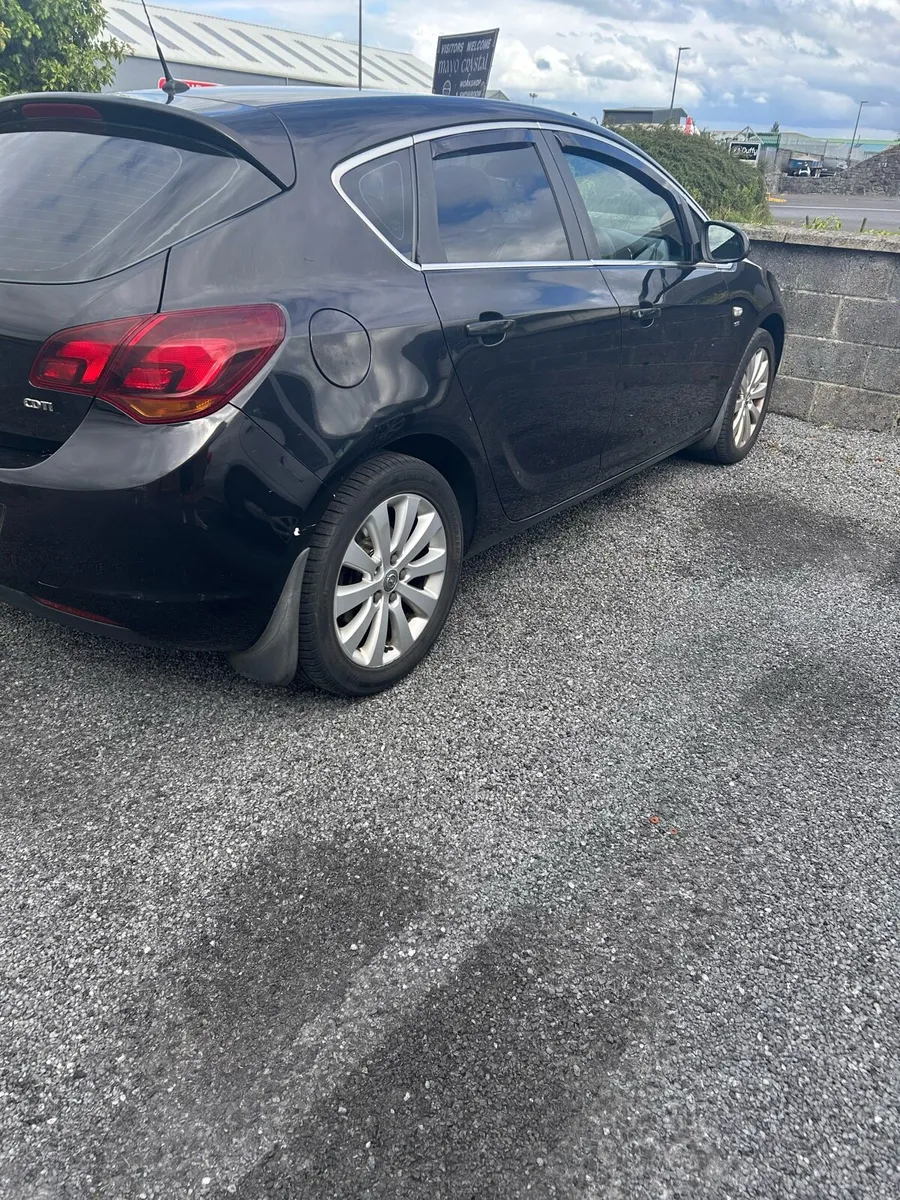 2011 Opel Astra 1.7 Diesel - Image 2