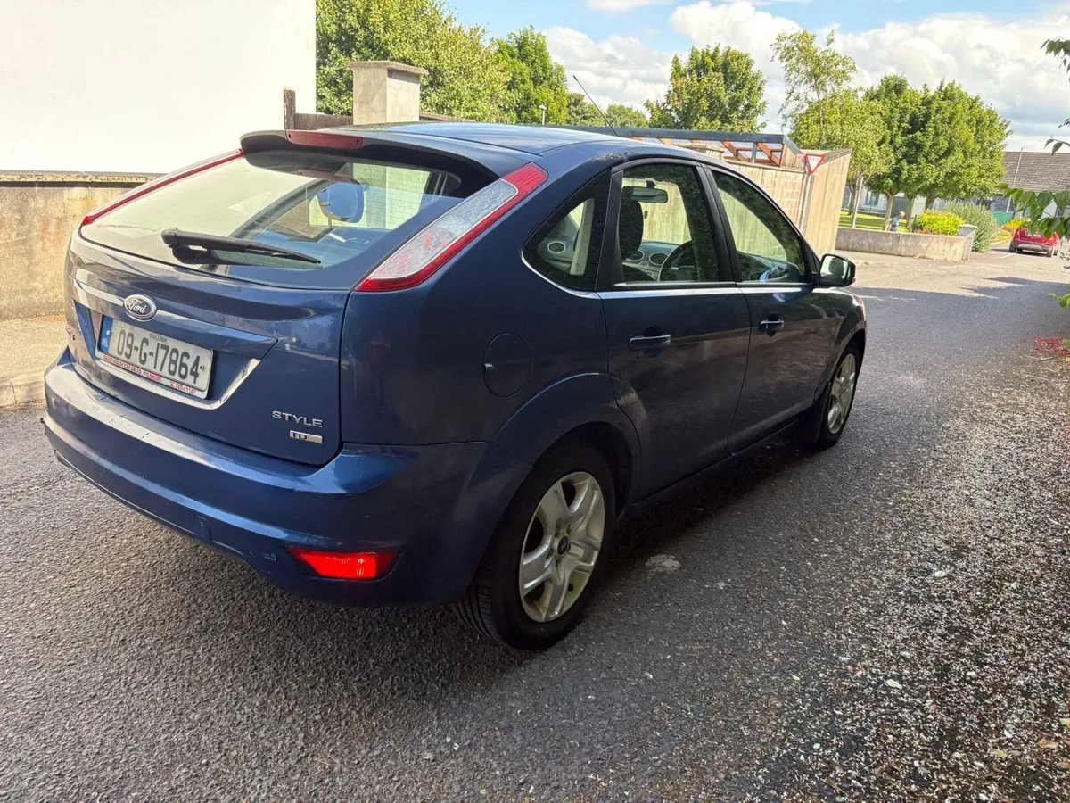 2009 ford focus NCT 01,26 tax 11,25 - Image 3