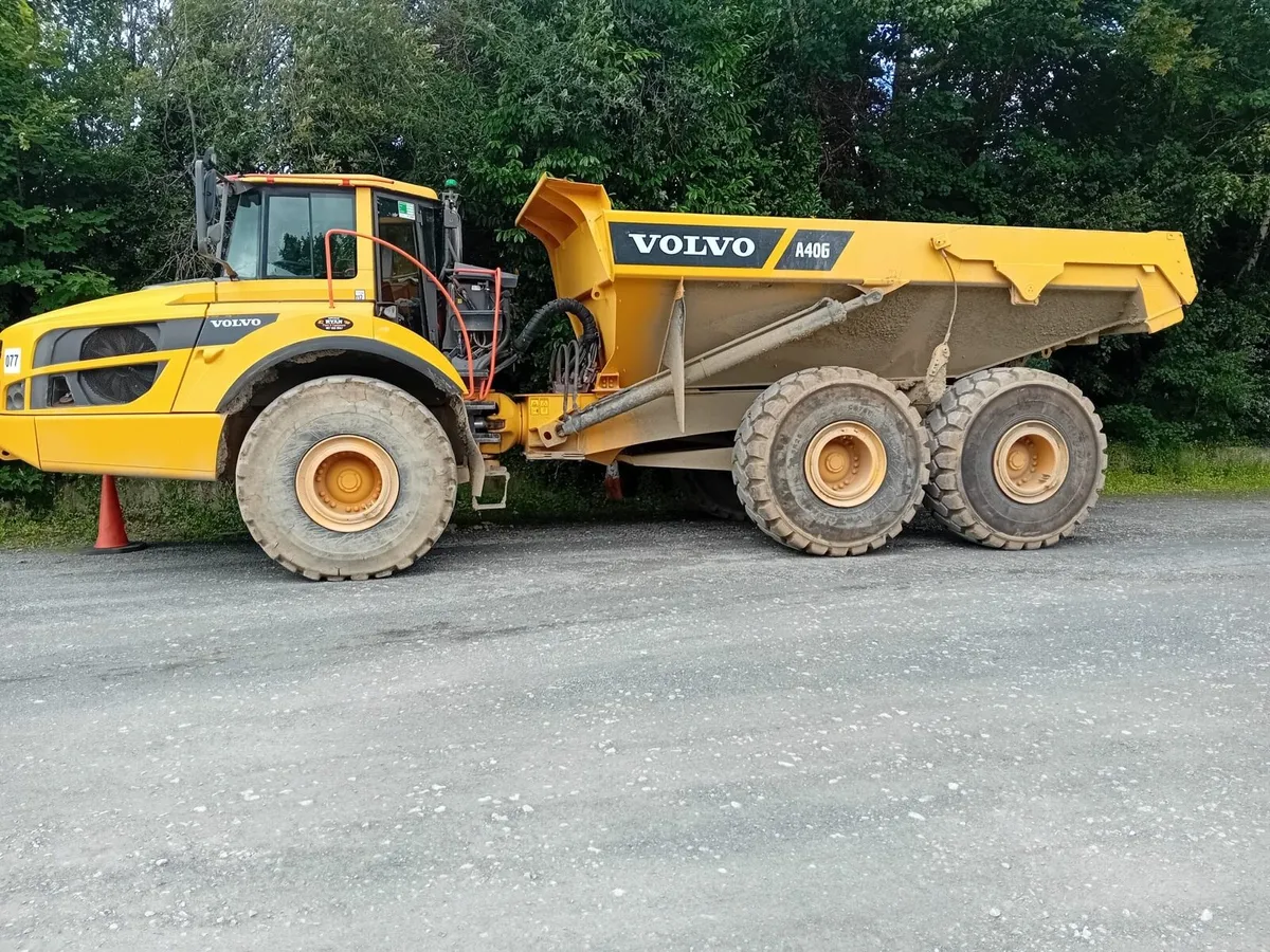 Volvo A40 self drive hire