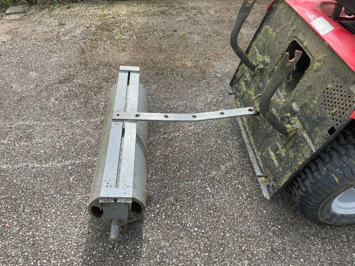 Garden roller