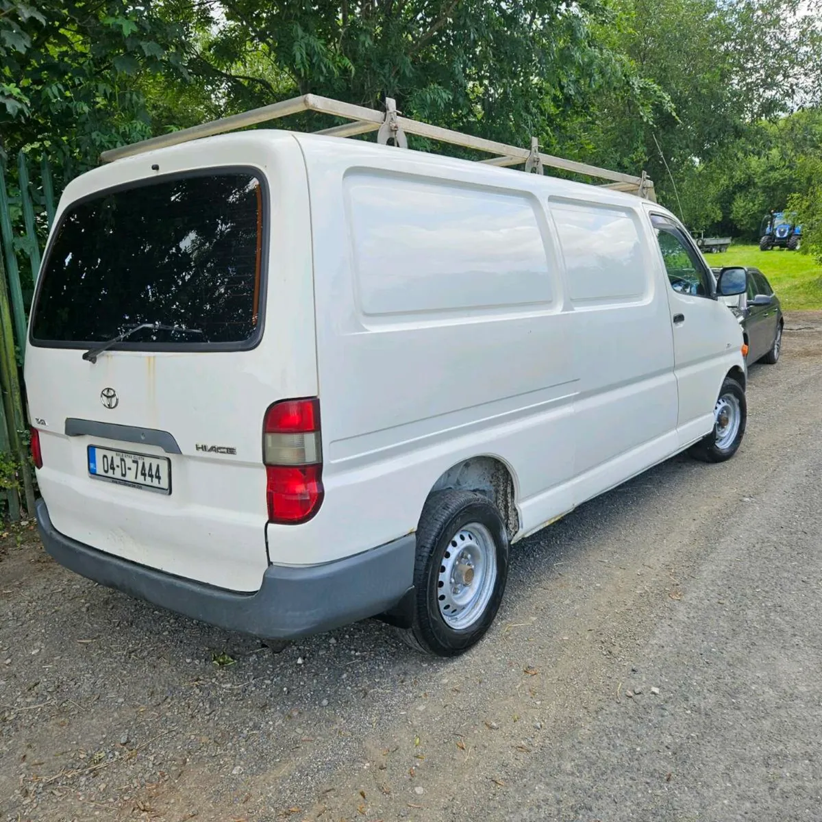 Toyota hiace d4d - Image 2