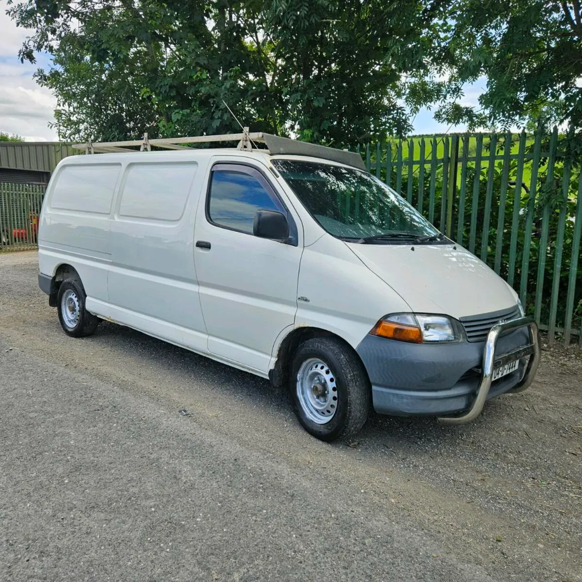 Toyota hiace d4d - Image 1