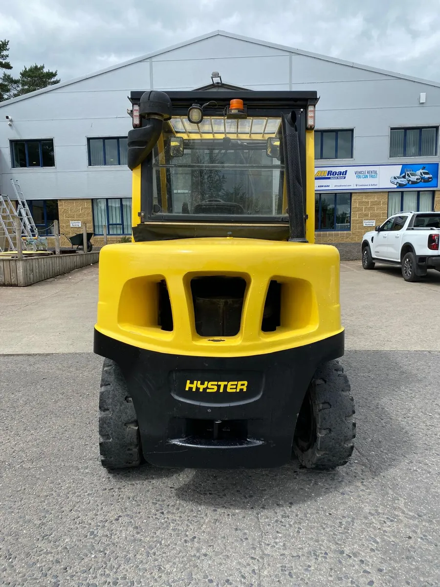 2008 HYSTER H5.0FT INDUSTRIAL FORKLIFT - Image 2