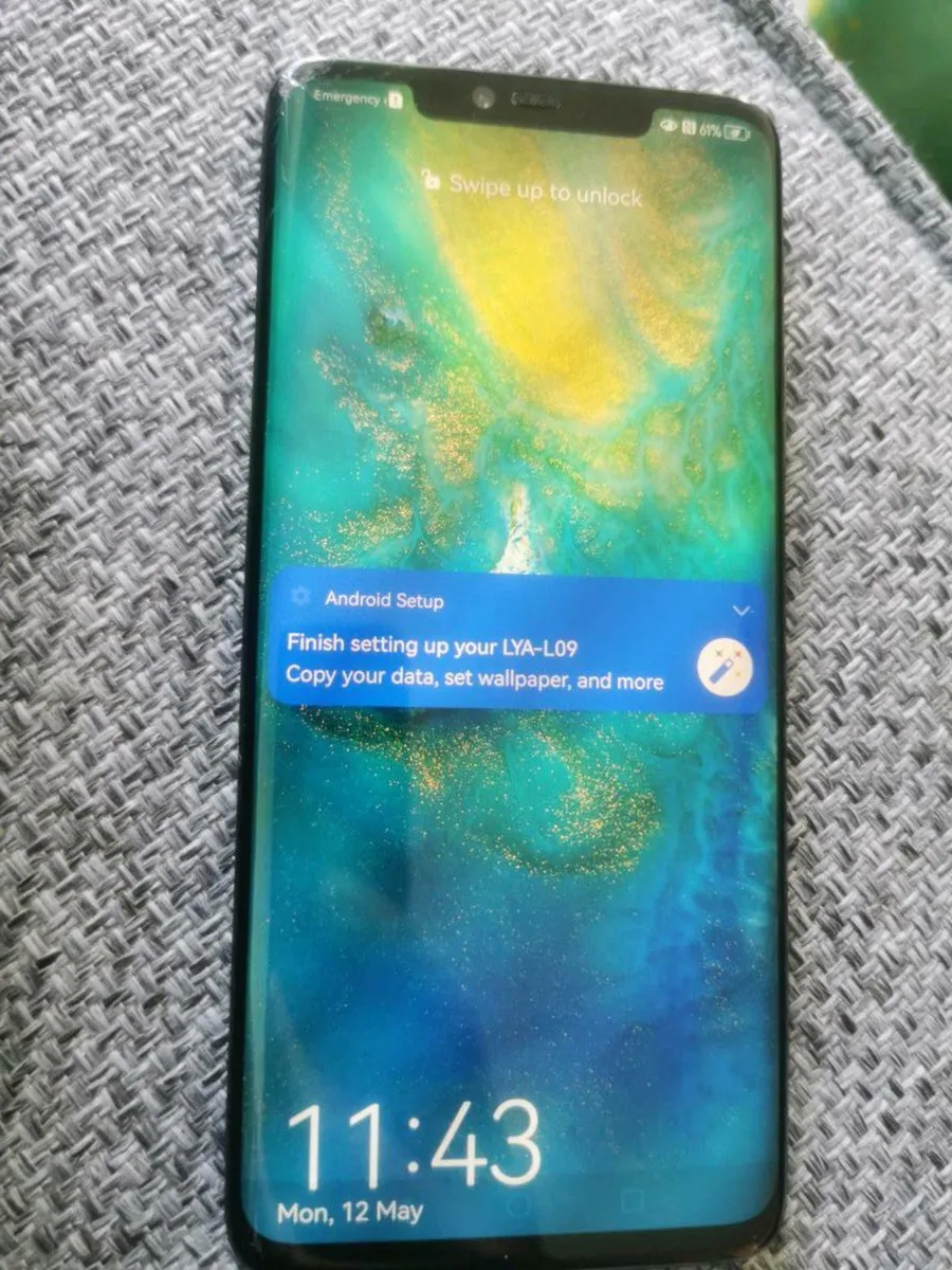Huawei mate 20 - Image 1