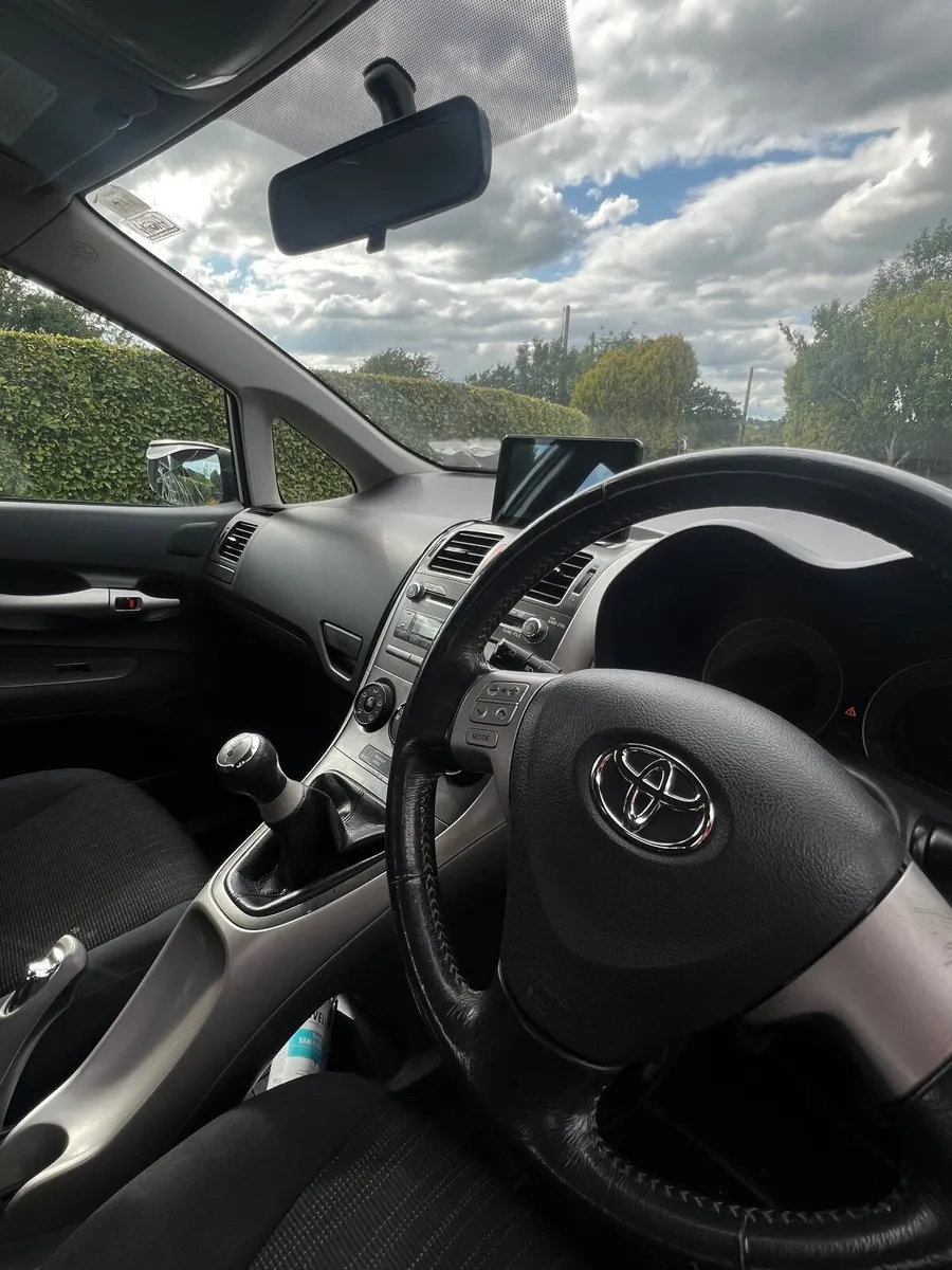 Toyota Auris 2007 - TEXTS ONLY - Image 4