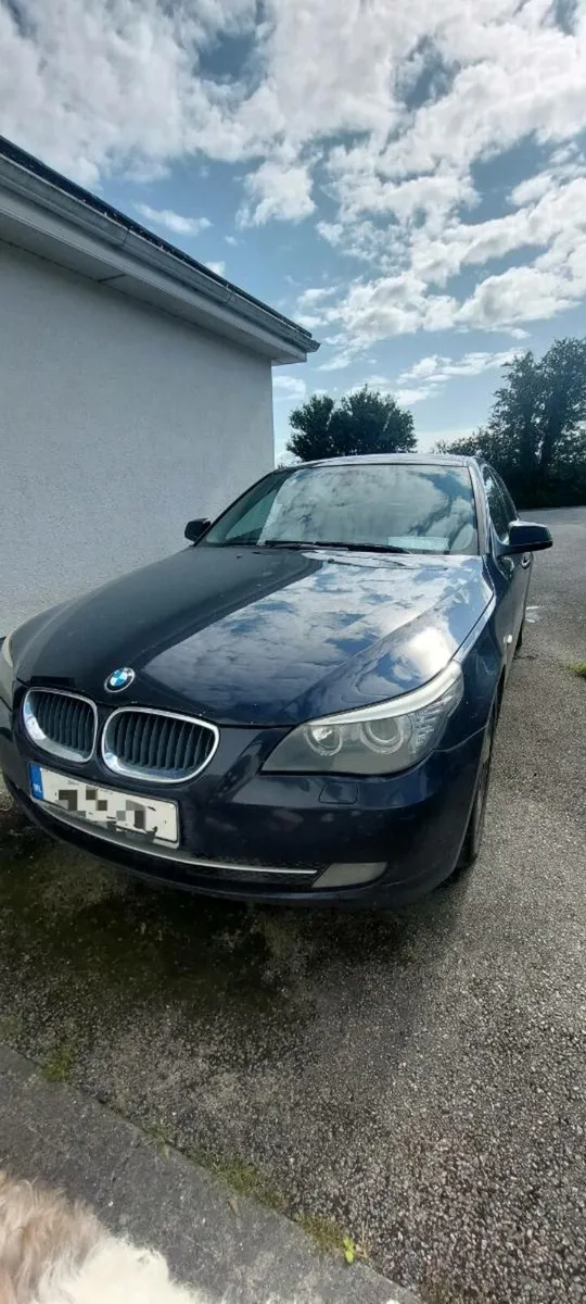 BMW 520D - Image 1