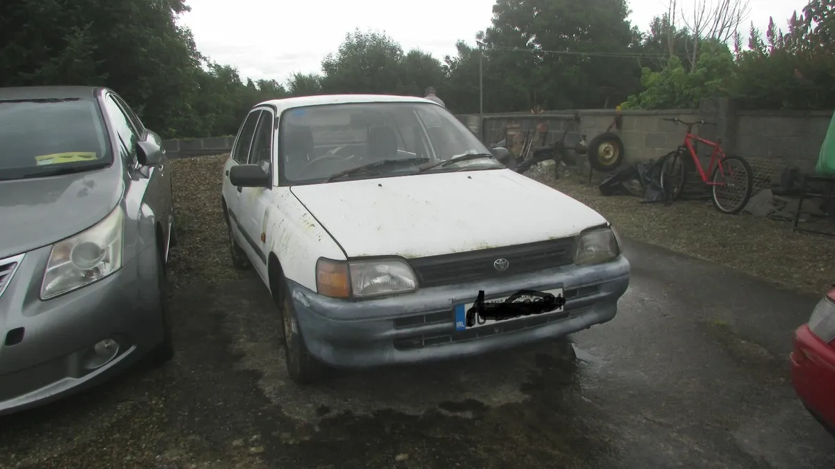 Toyota Starlet 1990 - Image 1