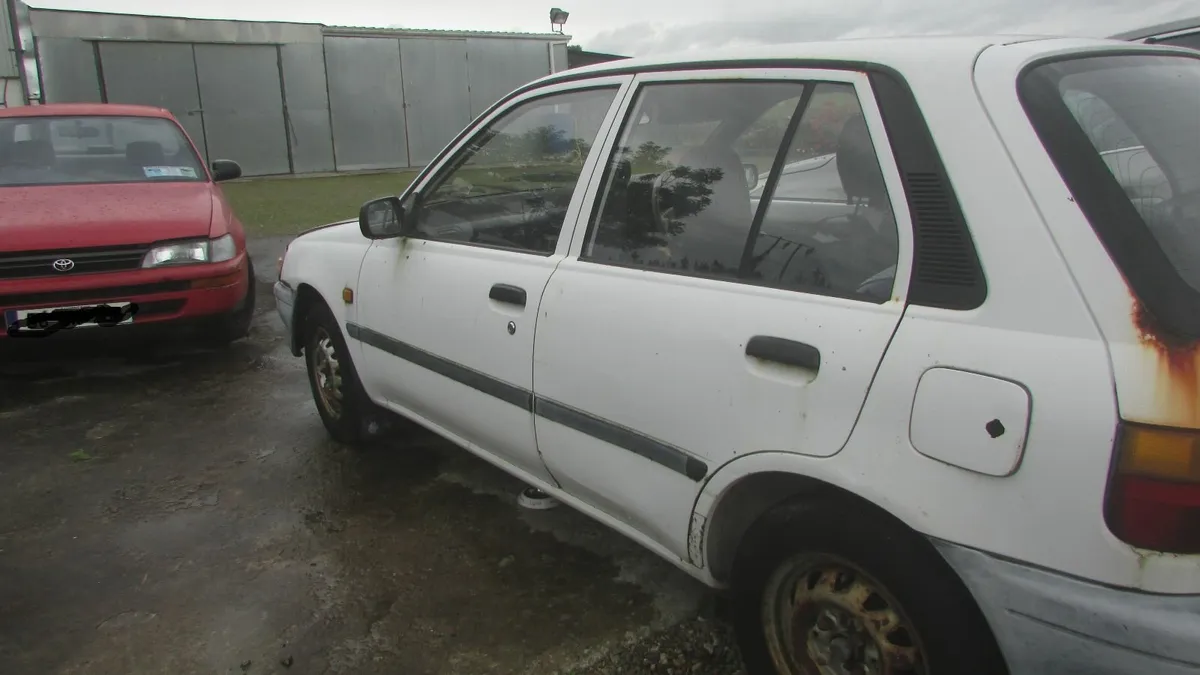 Toyota Starlet 1990 - Image 4