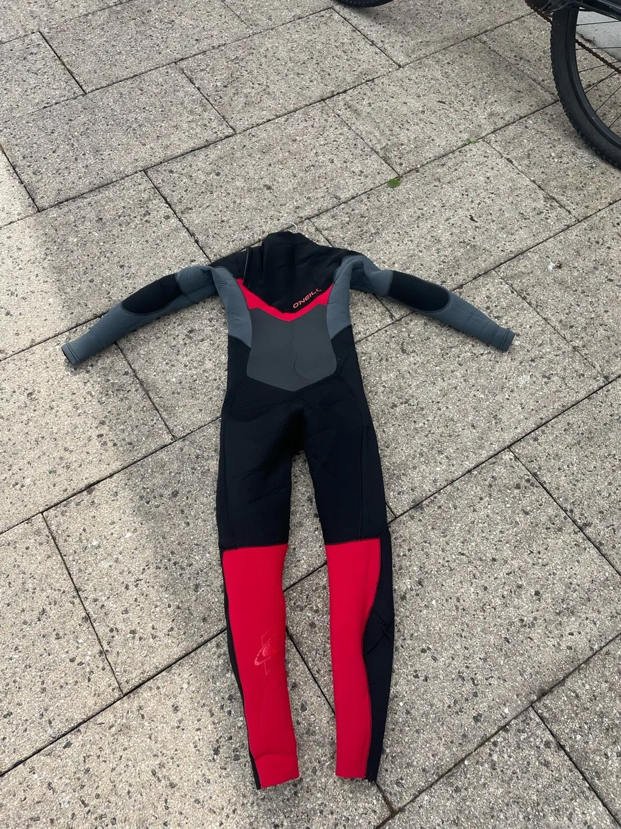 Wetsuit - Image 2