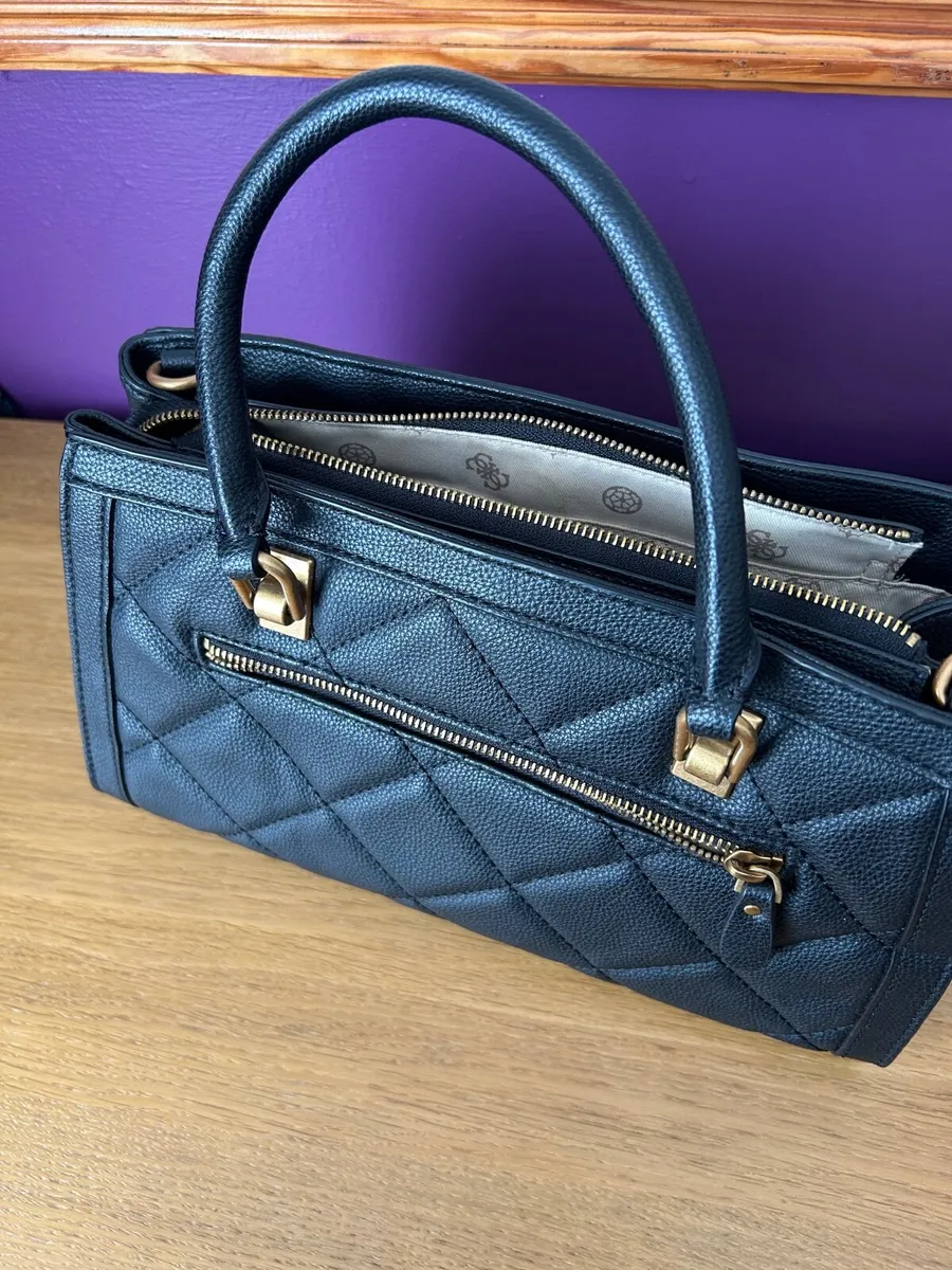 Guess Handbag - Image 3