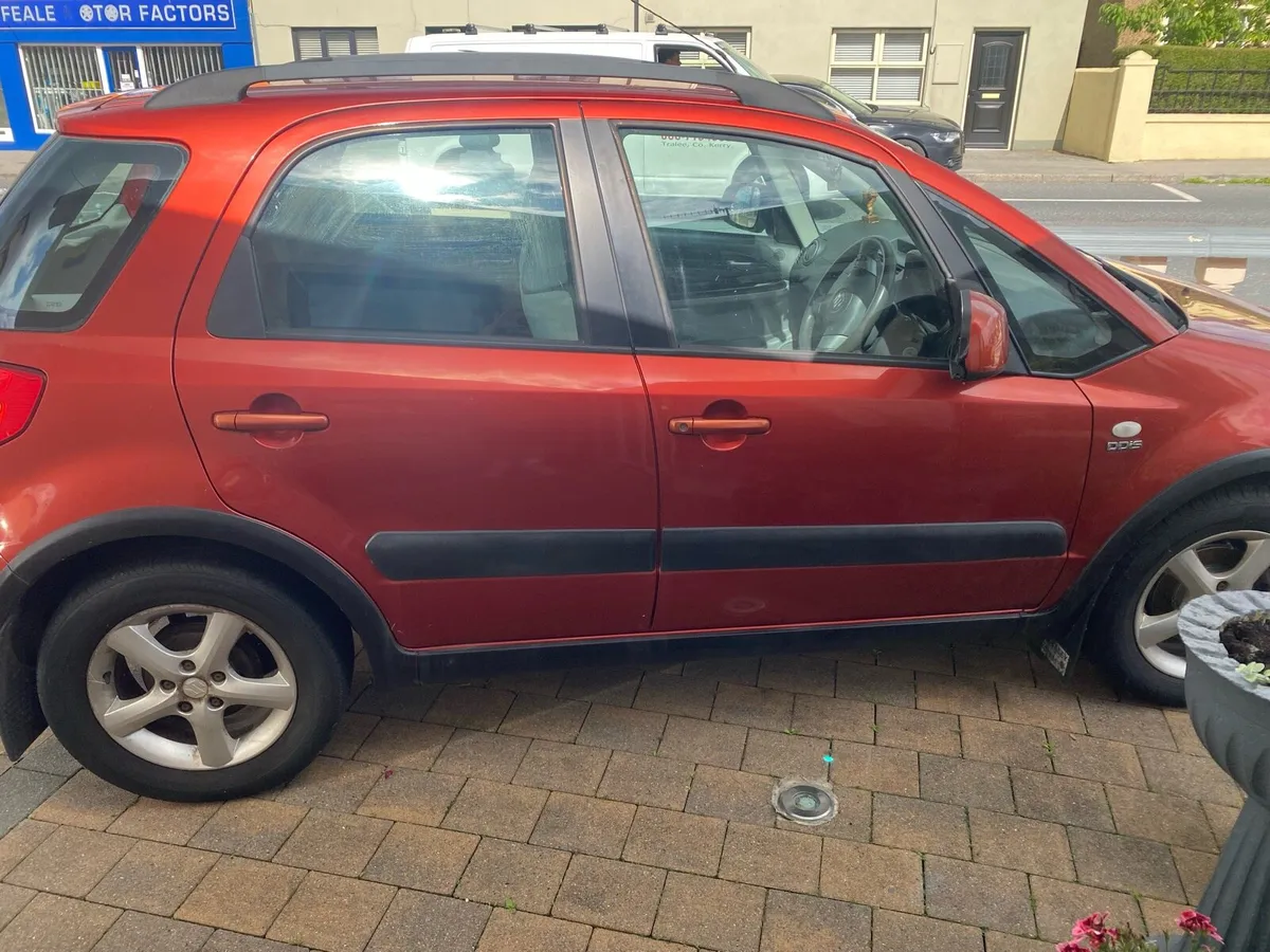 Suzuki SX4 GLX - Image 3