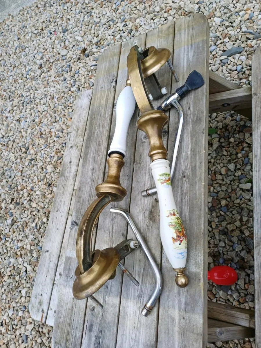 1970s Hi-Gene Beer Pumps - Image 4