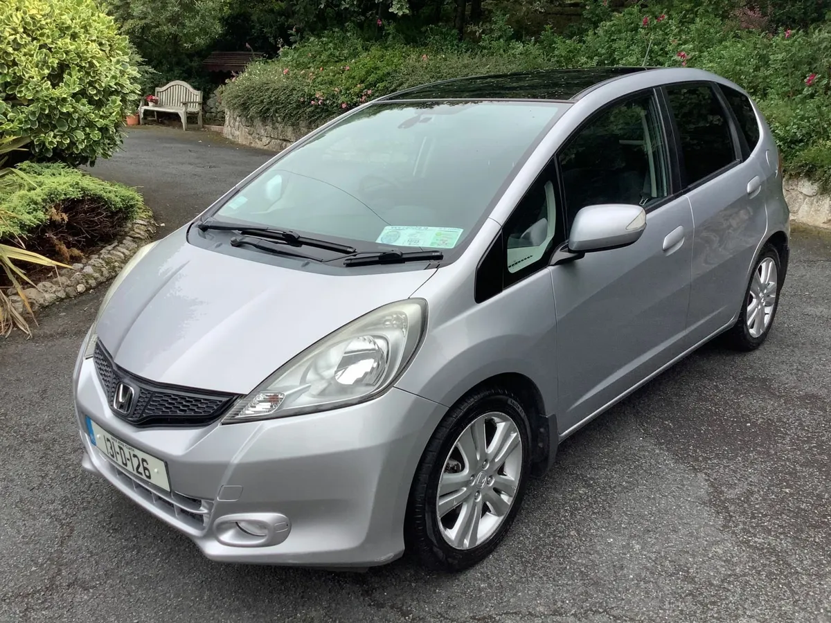 Honda Jazz 1.4 Executive Trim * Irish Car* - Image 3