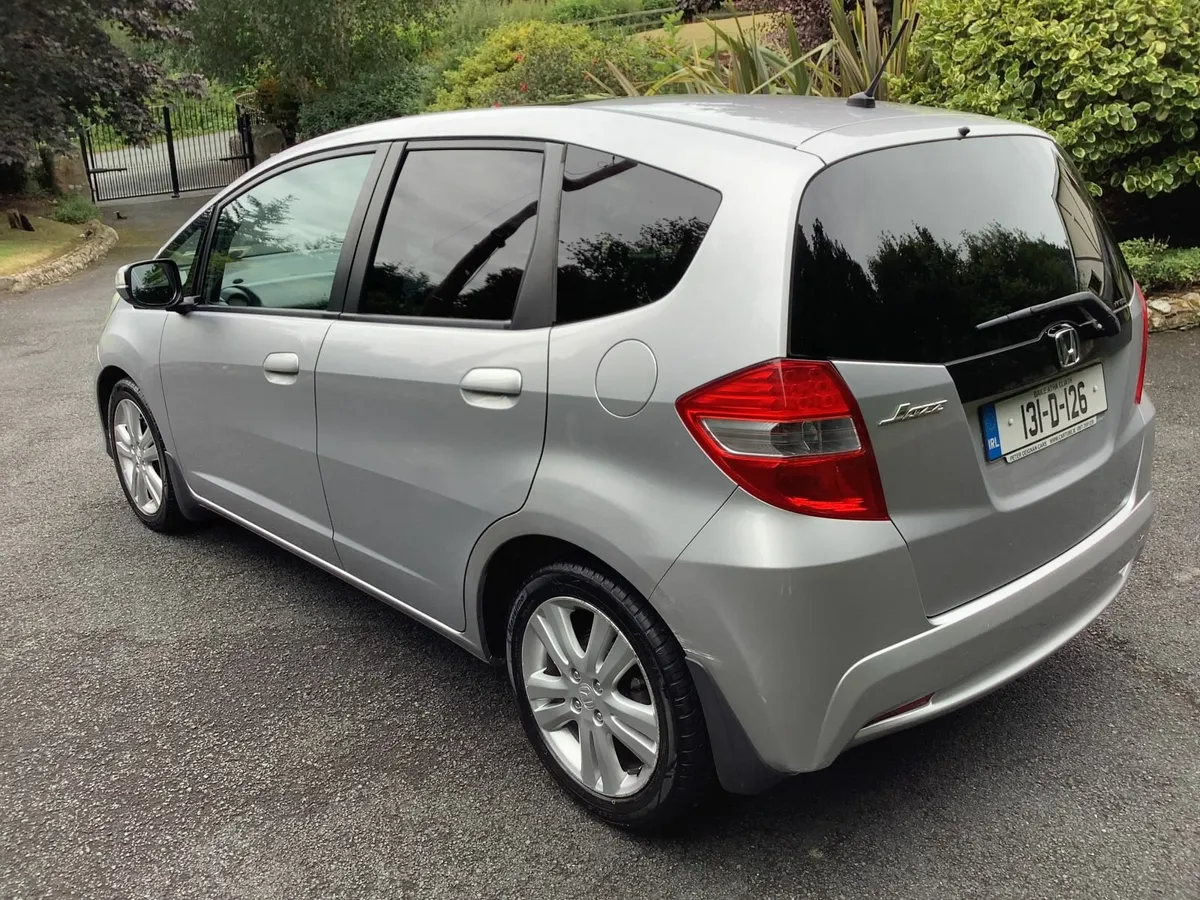 Honda Jazz 1.4 Executive Trim * Irish Car* - Image 4
