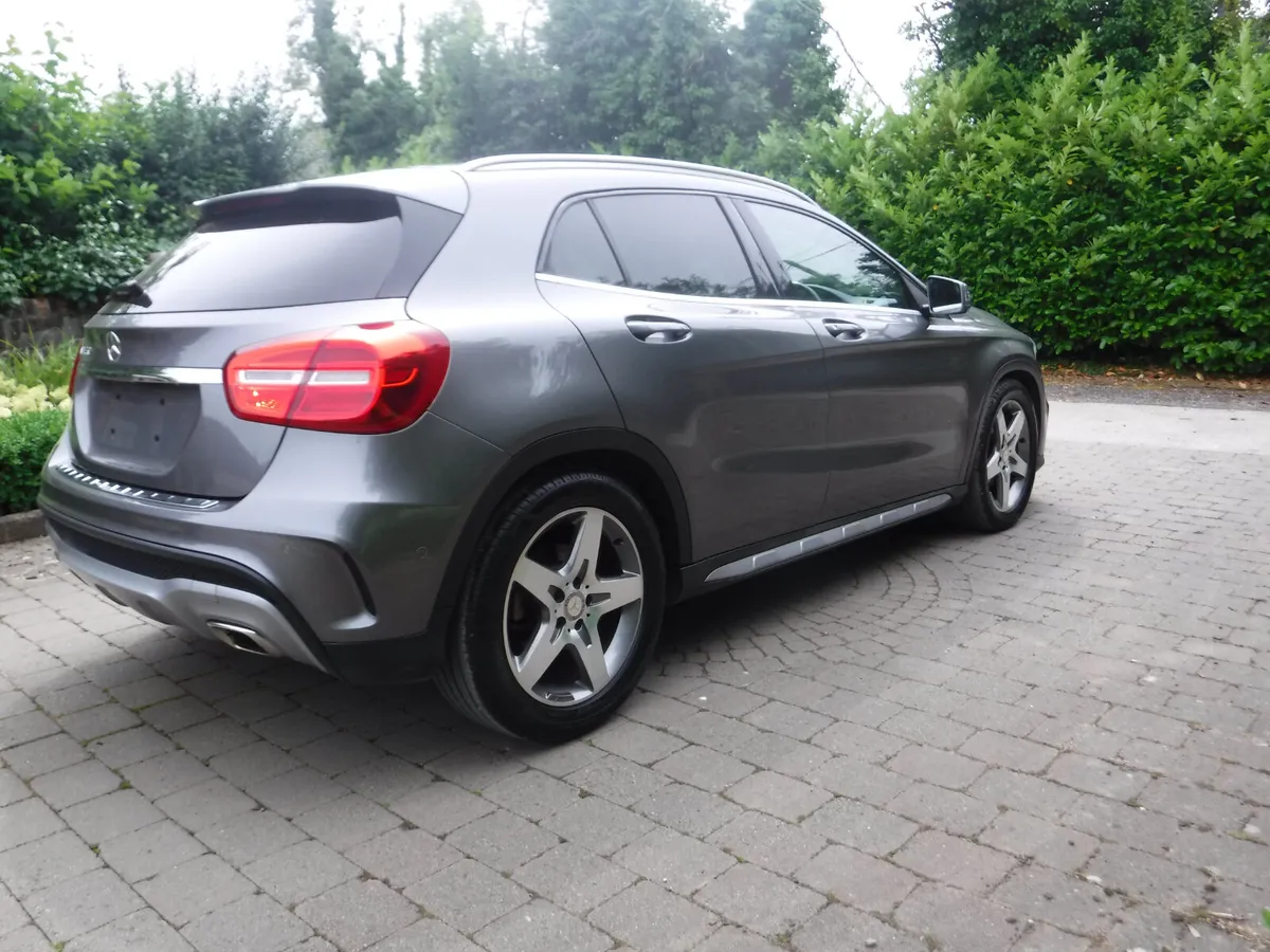 MERCEDES GLA180 1.6 BE AUTO AMG SPORT - Image 3