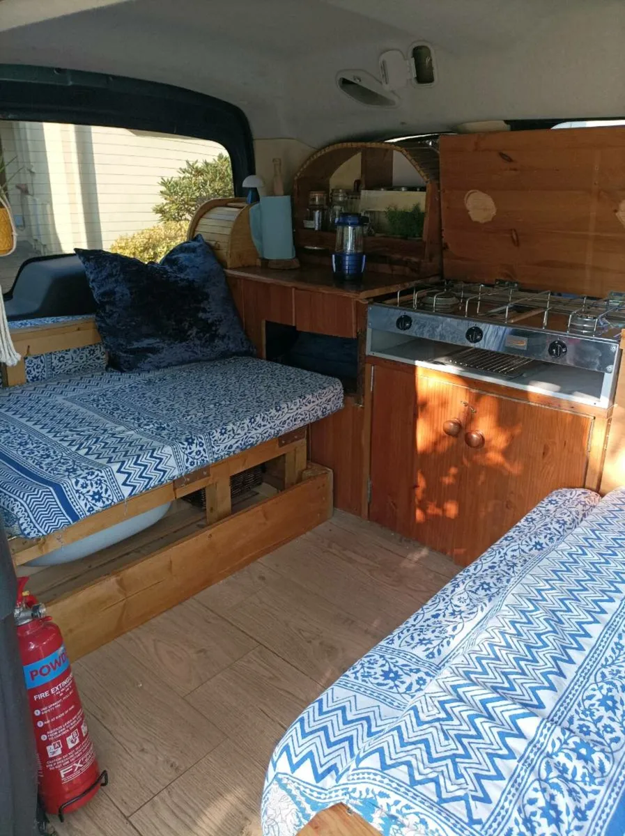 Campervan - Image 4