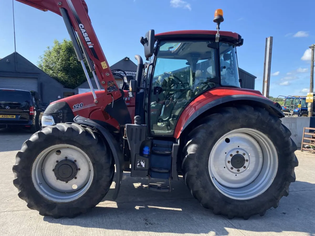 2019 Case Luxxum 120 with Loader - Image 2