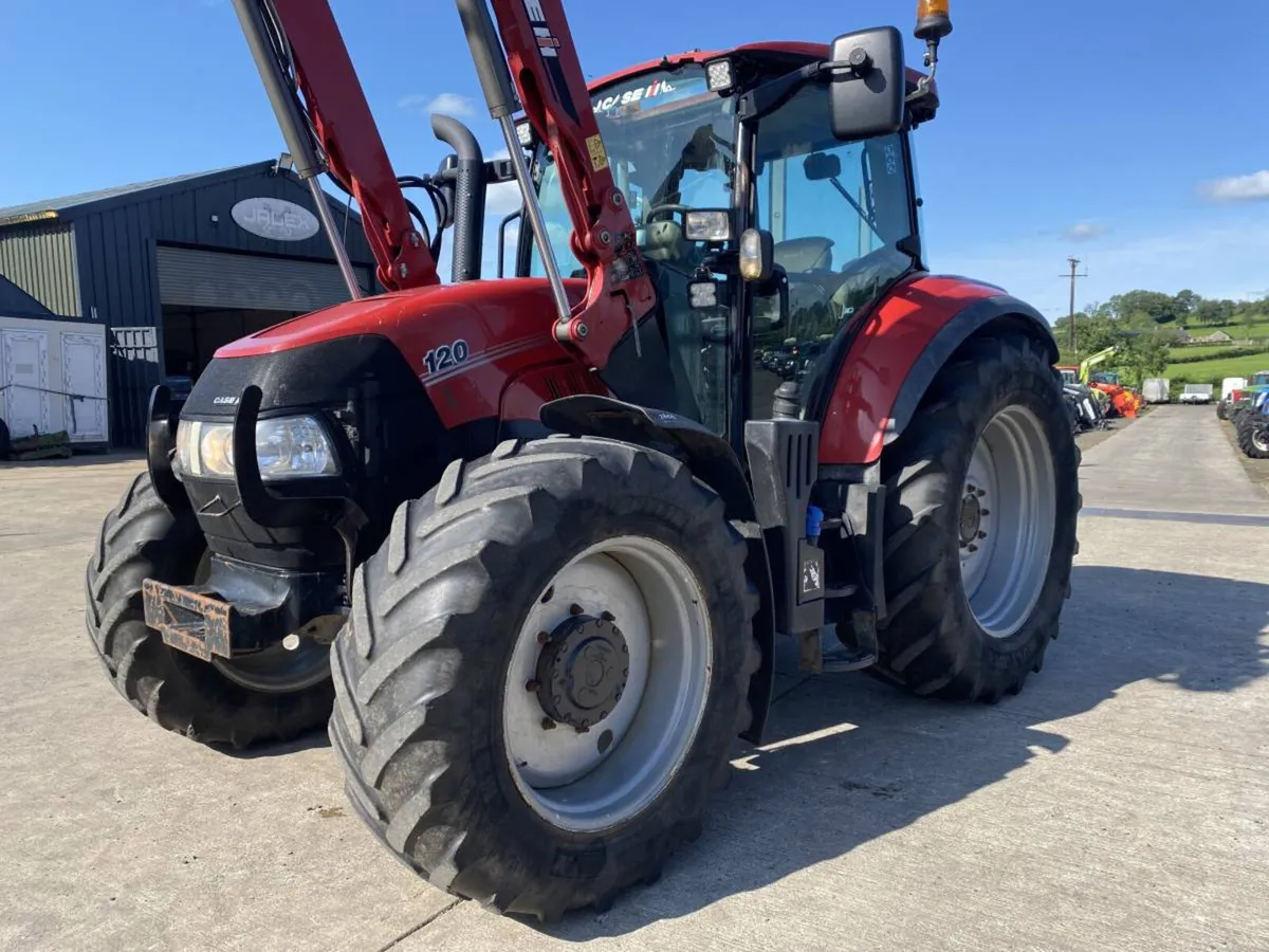 2019 Case Luxxum 120 with Loader - Image 1