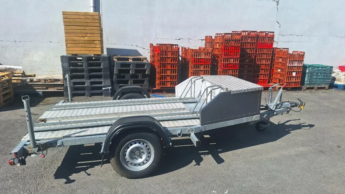 Motorcycle trailer - Image 1