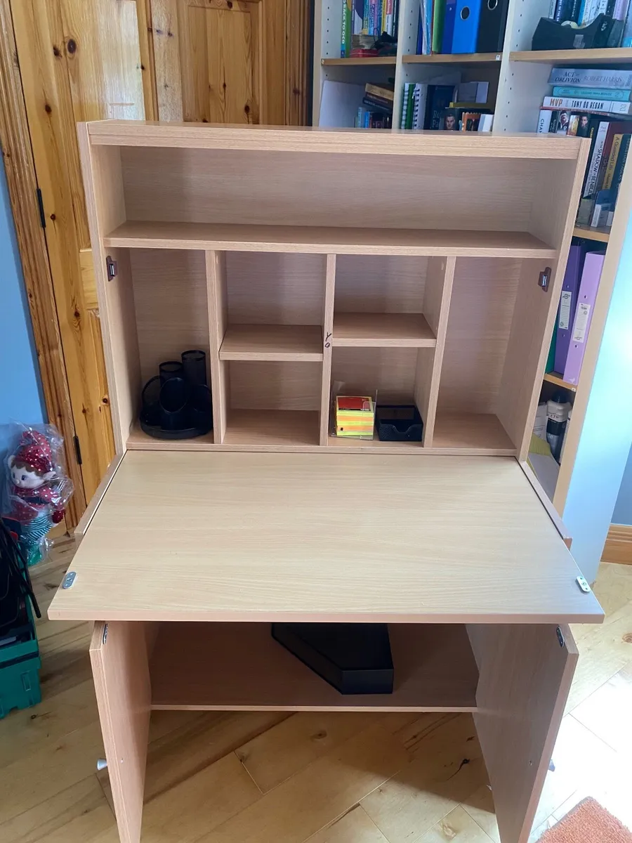 Desk - Image 2