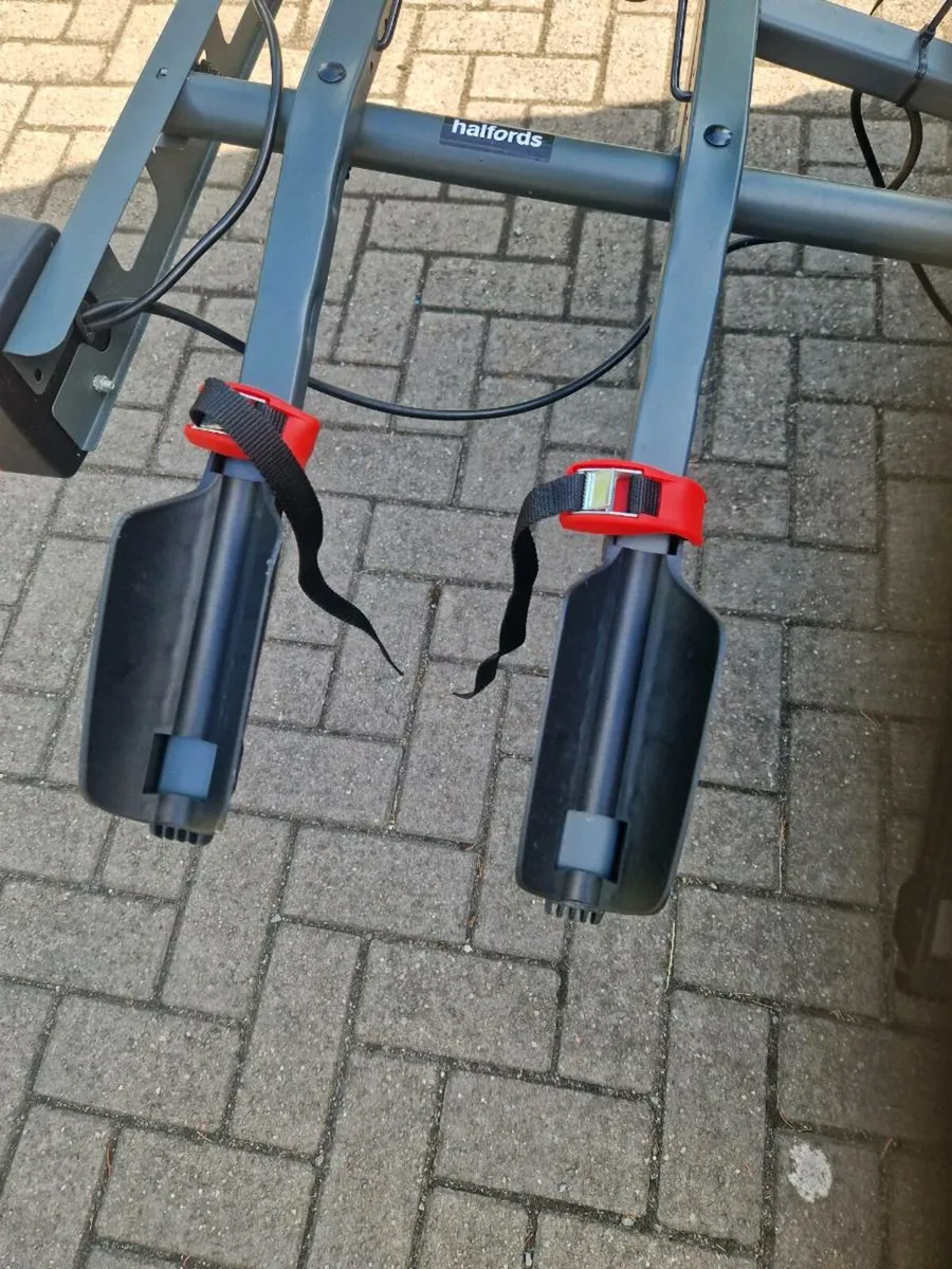 4 bike tow bar rack - Image 3