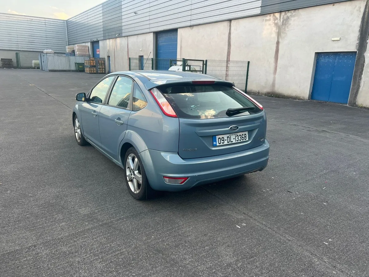 2009 ford focus just passed new nct - Image 4