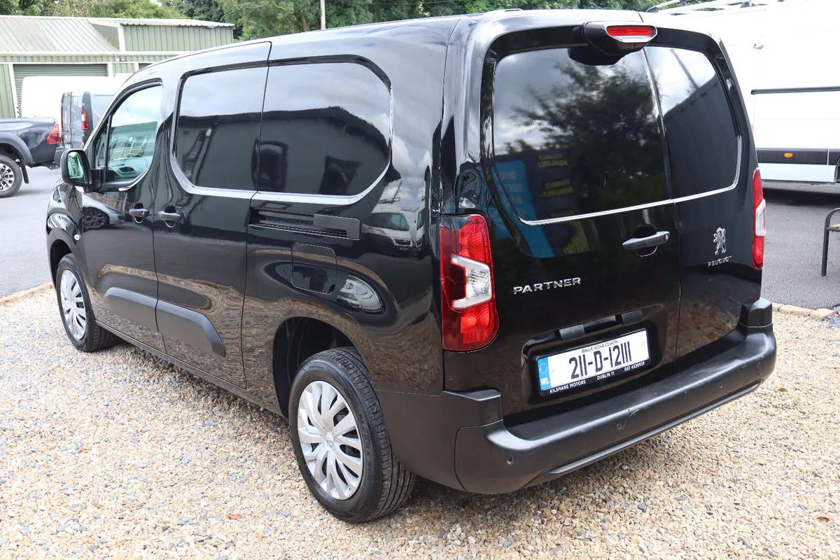 2021, Peugeot Partner , LWB, A/C, - Image 4