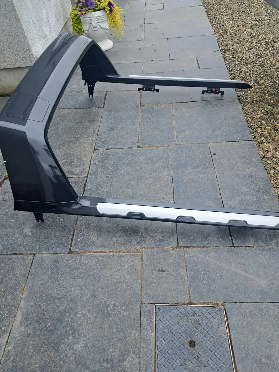 Spoiler For ford ranger - Image 4