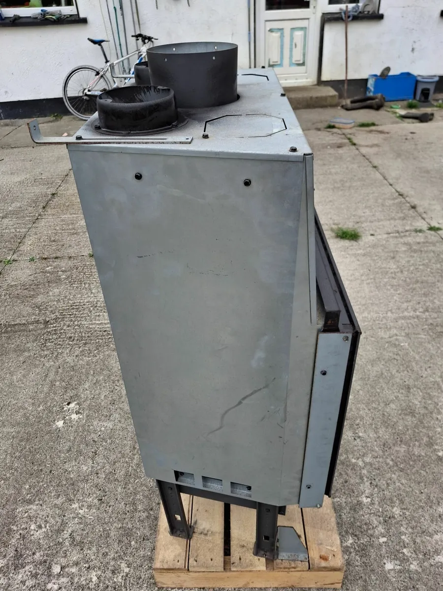 Stove - Image 4