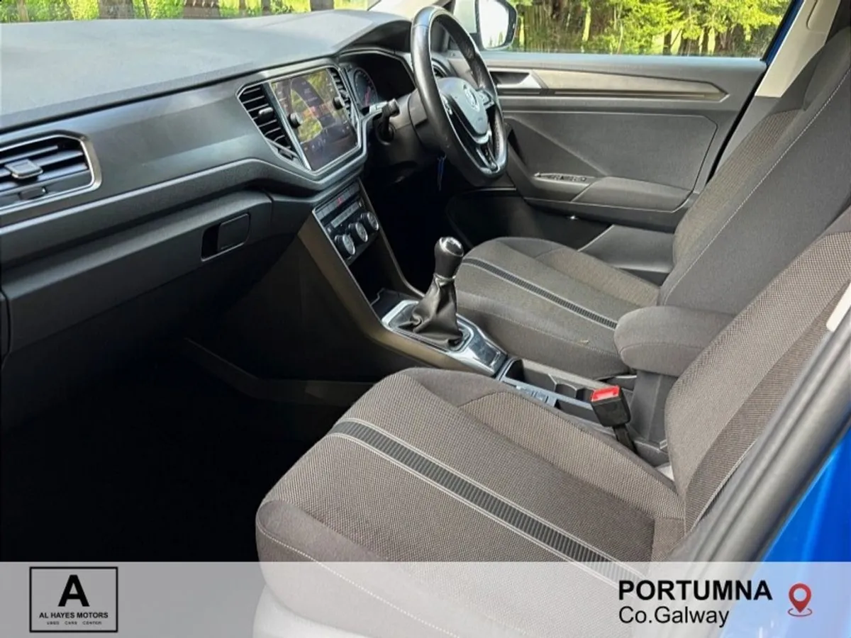 Volkswagen T-Roc Design 1.6 TDI 115bhp  sale NOW - Image 4