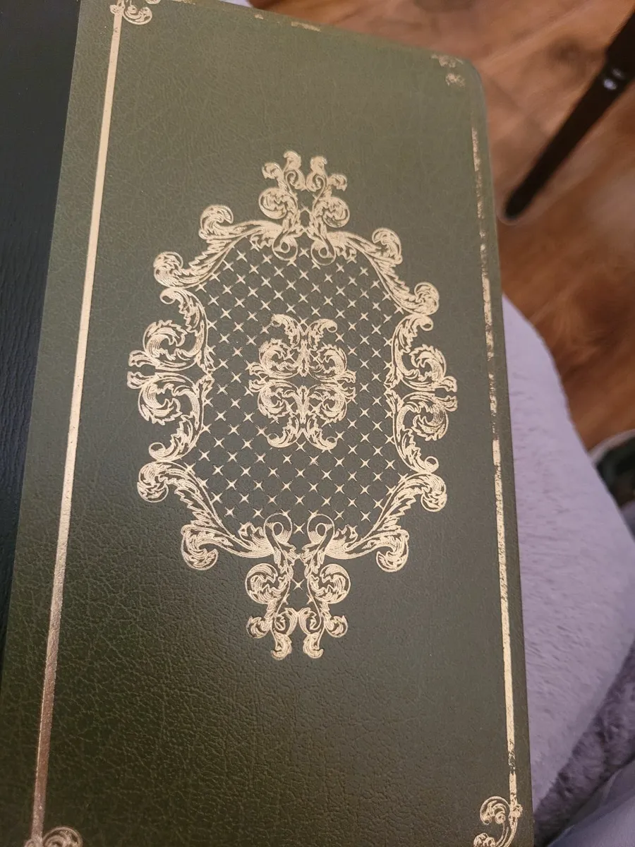 Books - Image 3