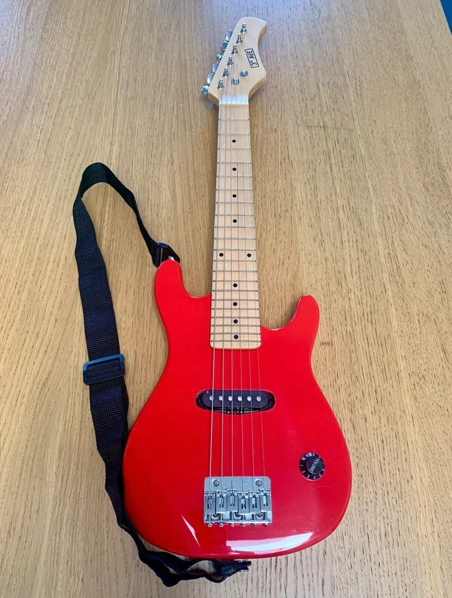 3rd Avenue kids mini electric guitar and amp - Image 3