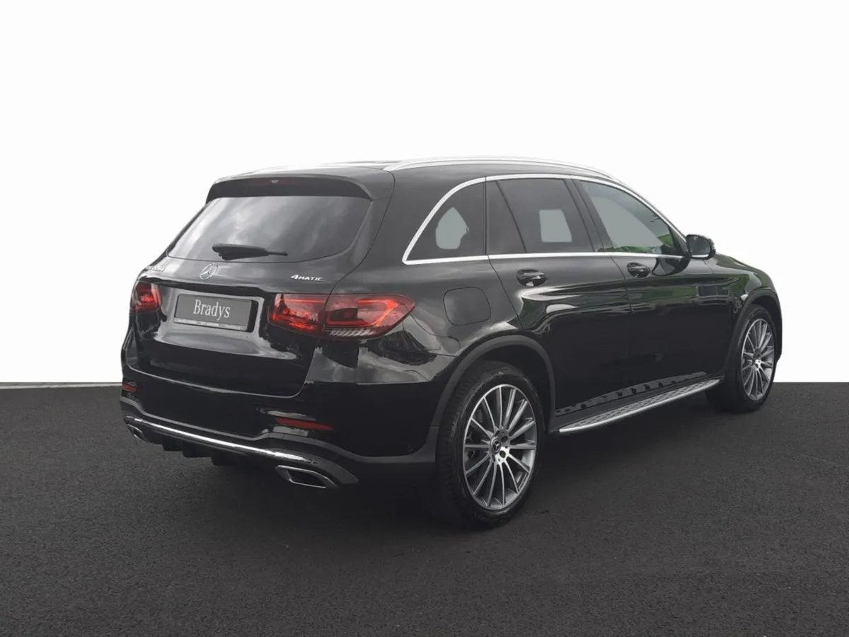 Mercedes-Benz GLC-Class 220d 4matic AMG Line Pano - Image 4