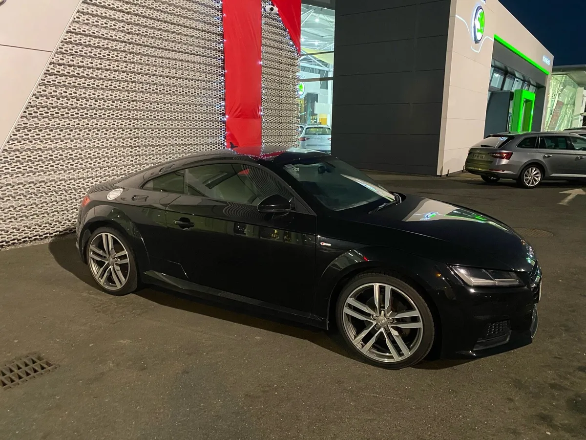 Audi Tt TDI 2017 Black Sline - Image 1