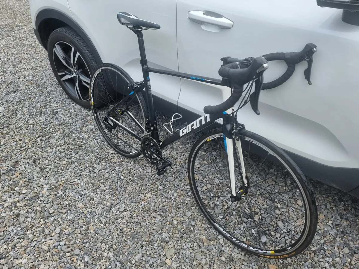 Road bike - Image 2