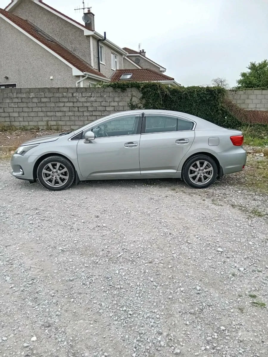 Toyota Avensis *TESTED AND TAX'D* - Image 3