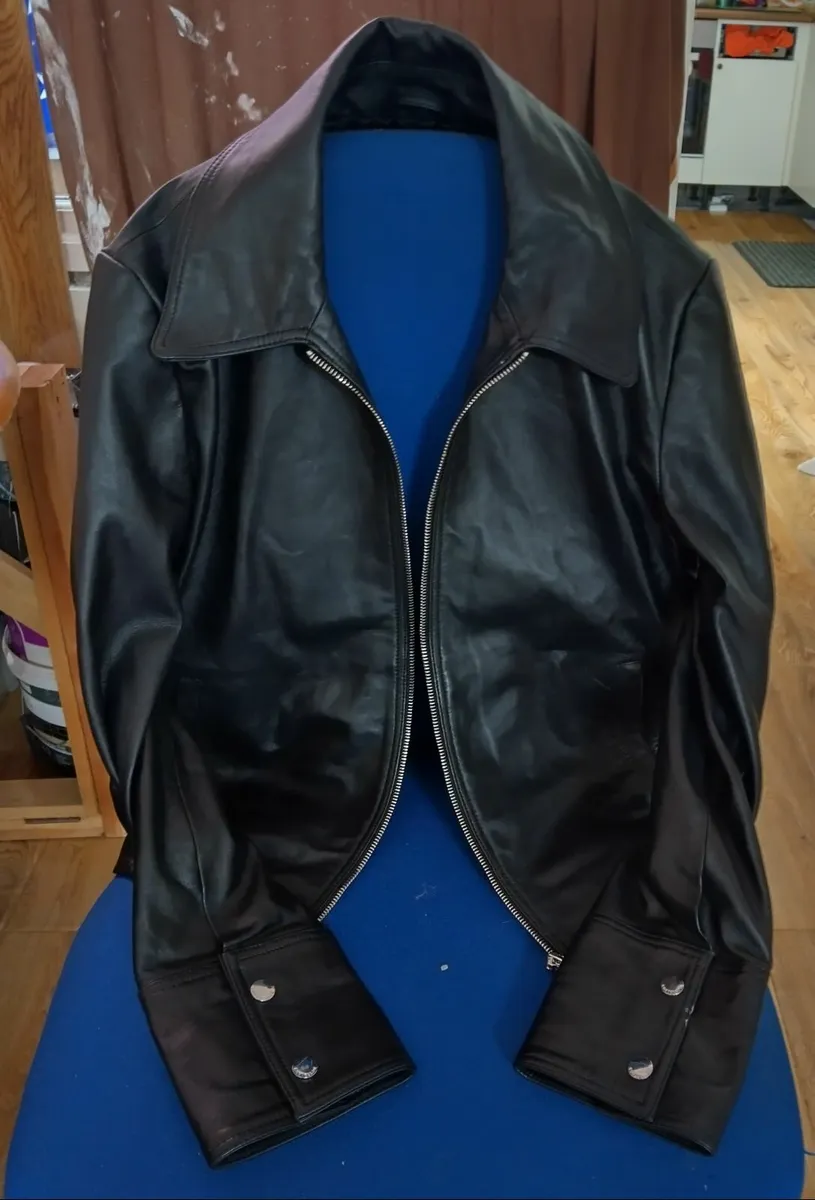 Leather jacket - Image 2