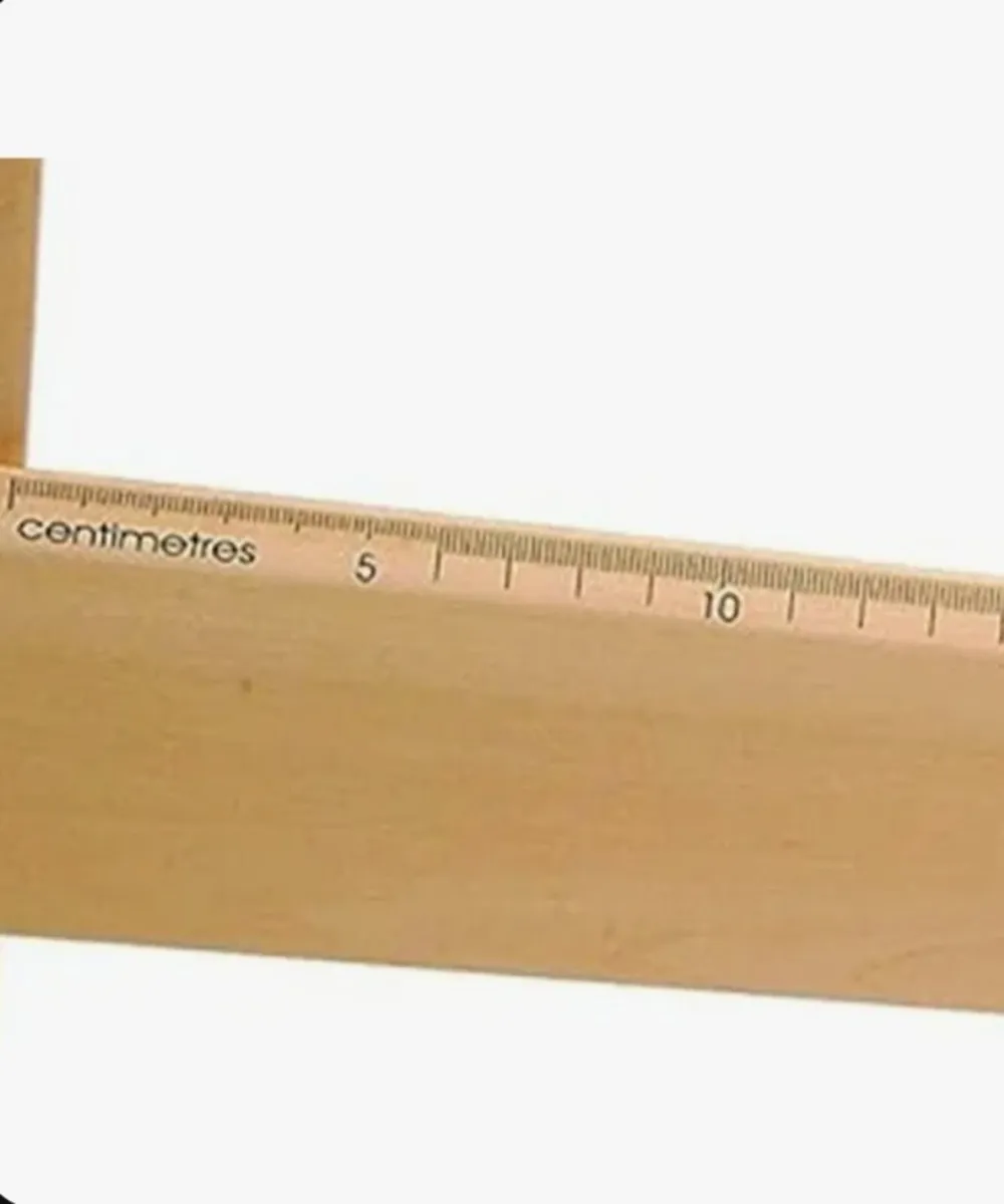 Students' college accessories - Image 3