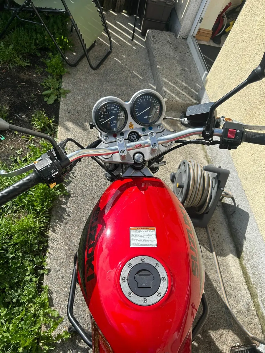 Suzuki GS 500 E - Image 1