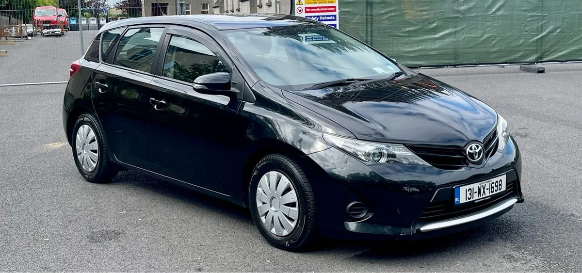 2013 Toyota Auris 1.4D4D Terra - Image 1