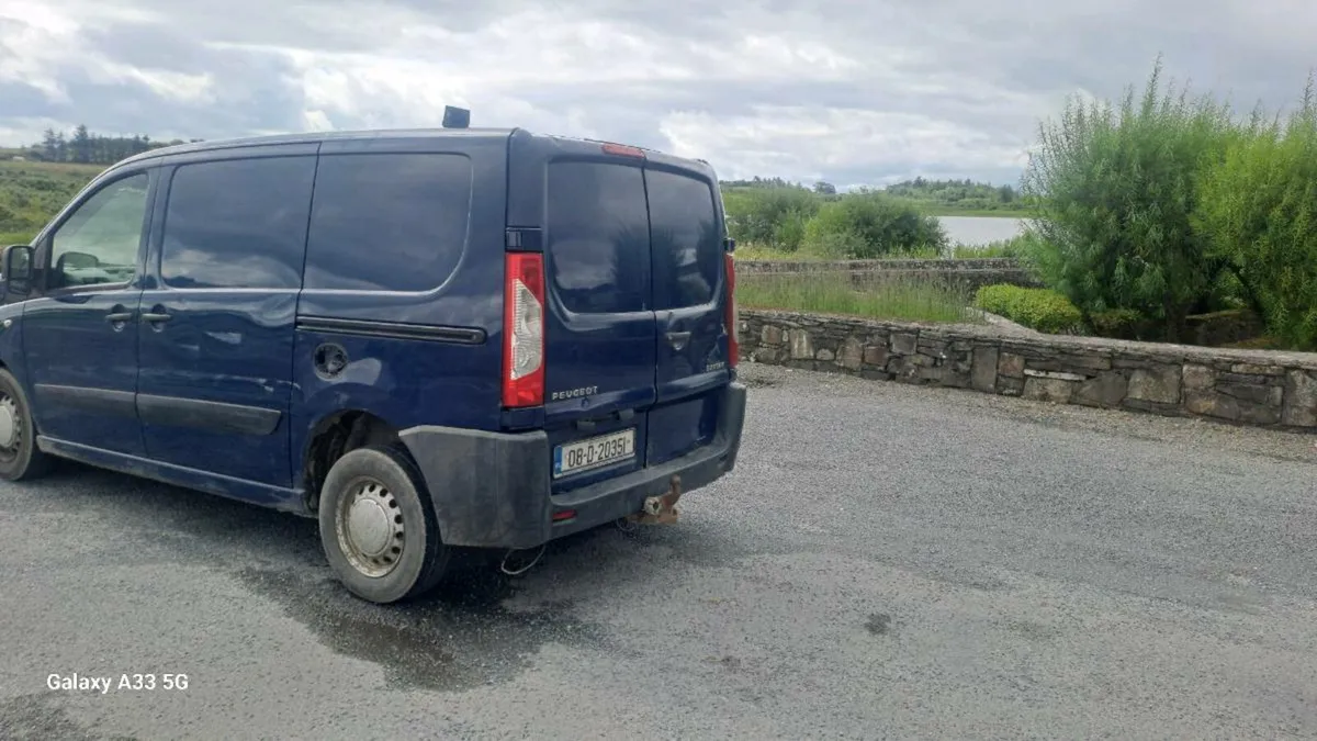 Van - Image 1