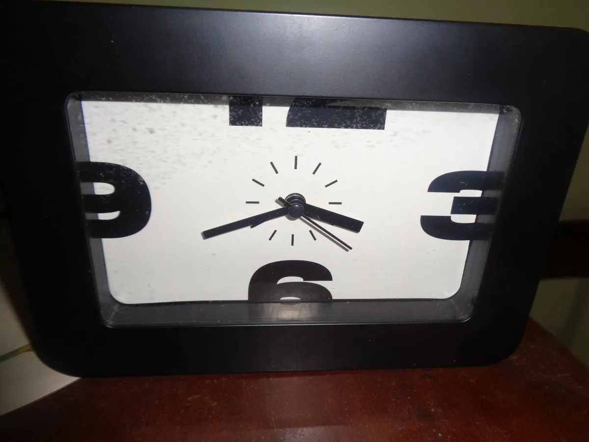 Black Alarm Clock for Sale - Image 2
