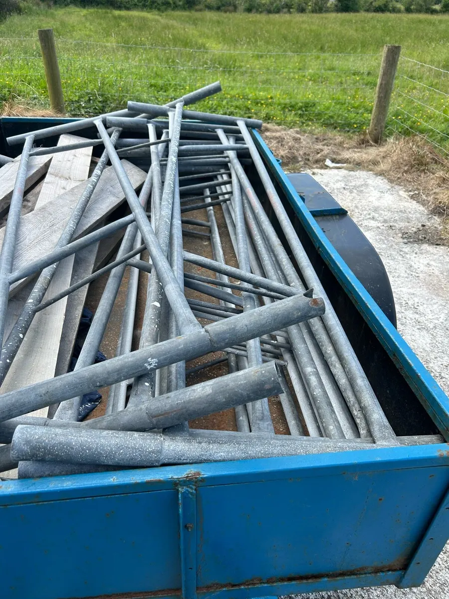 Tower scaffolding - Image 3