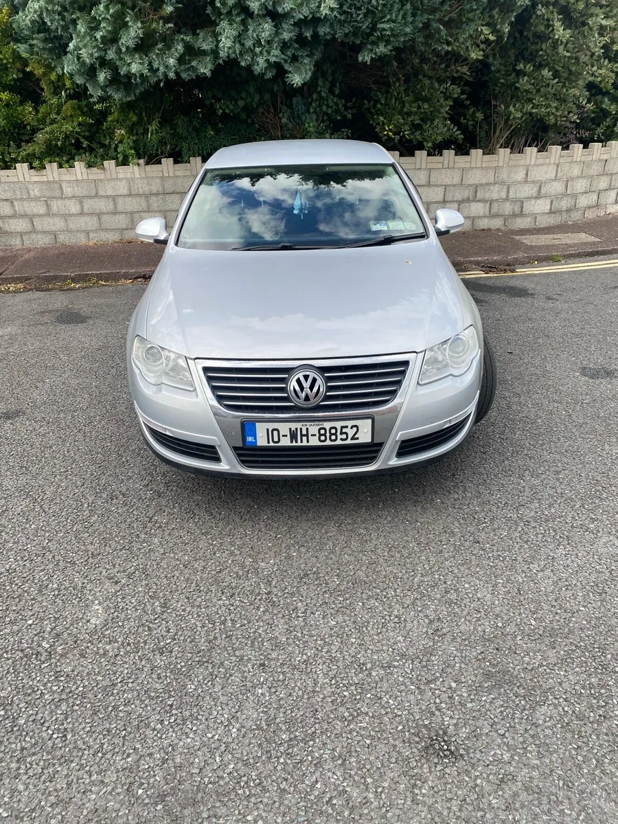 Volkswagen Passat Highline Plus - Image 1